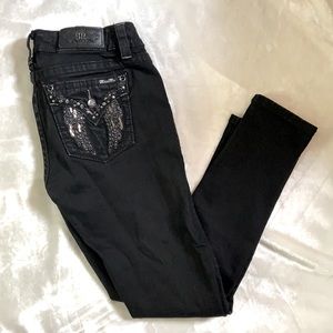 Buckle Miss Me Signature Skinny Black Jeans